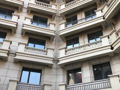 -鲁邦国际风情街(麦世达韩国精品百货店)