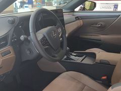 -大连中升雷克萨斯(华北路店)