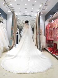 点击看大图 -予白婚纱礼服馆