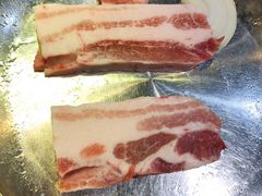 厚切五花肉-老炉家木炭烤肉(长江国际店)