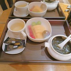 -南国丽人美容会所