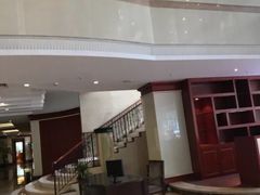 -满江红四季餐厅 · 国家五钻级酒家(新纪元大酒店店)