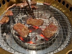 -山川小町·极番烧肉(新地假日广场店)