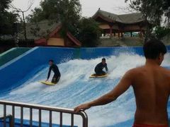 -欢乐水魔方水世界