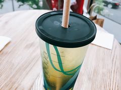 -星巴克臻选(湖滨道店)