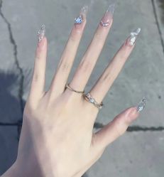 -爱纶美·美甲美睫半永久