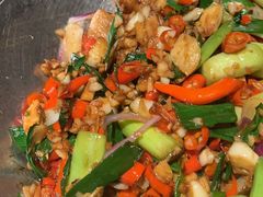 -湘当有饭剁椒鱼头(昆山招商花园城店)