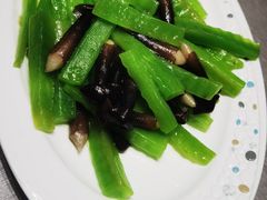 -郑庄脂渣海鲜楼(九水路店)