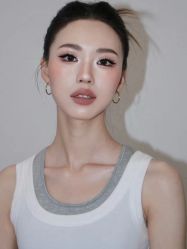 -明天见·化妆造型工作室
