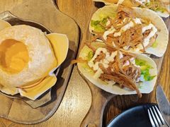 -BOURBON 玻本美式餐厅酒吧(虹桥新天地店)