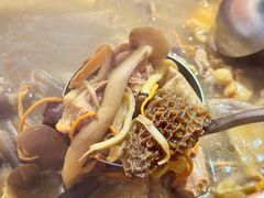 -阿山卓·野生菌火锅·纳西火塘烤肉