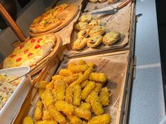 -四囍码头海鲜烧烤自助火锅(外滩南京东路悦荟广场店)