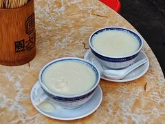 -周大娘牛乳(旧寨古村总店)