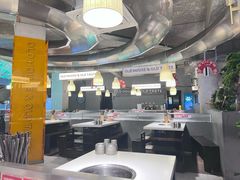 -老房老舍重庆火锅(假日城市店)