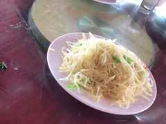 -岛中岛·海鲜大排档·万宁老字号(东澳店)