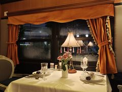 -火车头法国西餐厅