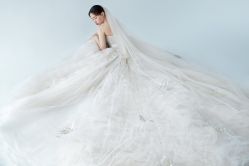 -MISS MIA 婚纱品牌馆