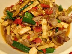 糟辣椒炒肉-老江最黔线(昆明路店)