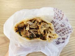-卷五味·李老二卷馍(学则路店)