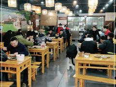 大堂-饭饱香土碗菜(新科店)