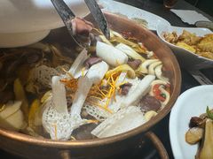 -一善菌·云南菌汤·云南菜(银泰城店)