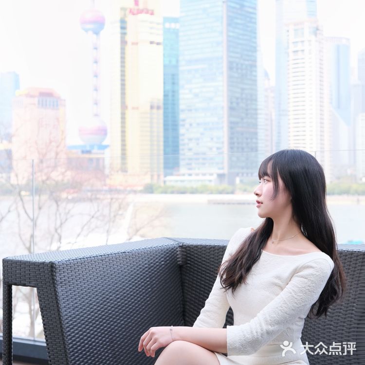 初筵｜上海外滩高颜值江景餐厅☁️