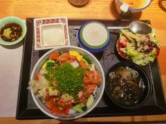 精选角切鱼生饭定食-原志优秀食材·匠心料理·海胆主题(金亿广场店)