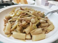 蔬菜肉丝炒年糕-名轩·中餐厅(南京玄武湖假日酒店)
