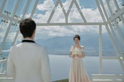 -Flora婚纱礼服定制租赁店