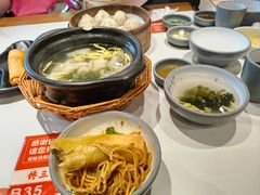 -馋三尺蟹粉小笼(人民广场店)