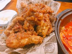 甜辣带骨炸鸡-BHC炸鸡(明洞总店)