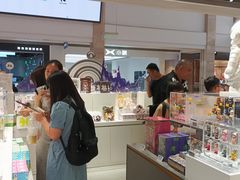 -泡泡玛特POPMART(柏威年购物中心店)