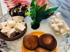 菌菇拼盘-新一哥粤菜火锅(瑞金店)