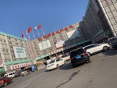 -锦绣大地生鲜食品厅(巨山路店)