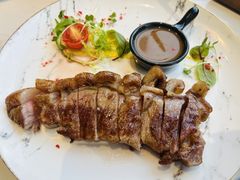 -ins森林童话餐厅coffee&bistro