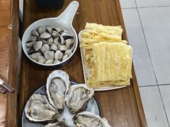-老何家后安粉·糟粕醋海鲜火锅(三亚湾椰梦长廊店)