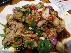 -二孃鸡爪爪(东郊记忆店)