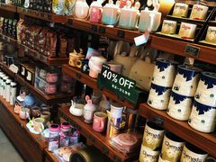 零售区-星巴克臻选(成都宽窄巷子店)