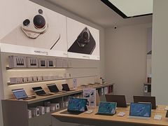 -华为授权体验店(上坤上街购物中心)