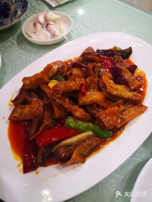 清真·胖妈妈手抓餐厅(甘南路店)酸辣夹沙图片
