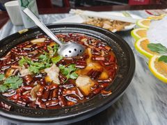 煳辣鱼片-蔼若春.传承三十年云南菜(金碧公园店)