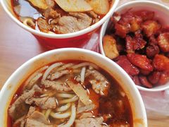 生烫鲜牛肉粉-江三王记牛杂馆(总店)