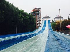 -热带风暴水上乐园(新镇路)