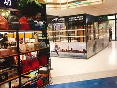 -曼哈顿商业广场(升龙广场店)