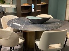 -剪刀石头布家居广场