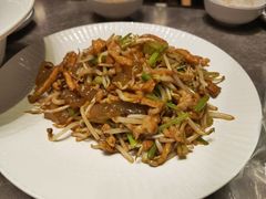 -闫府私房菜(恒隆店)