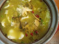 -周鱼小馆石锅酸菜鱼(活力汇店)