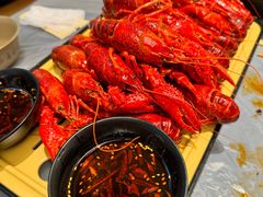 -肥肥虾庄·金牌油焖大虾(东湖欢乐谷店)