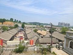 -清风小镇闯关东影视基地