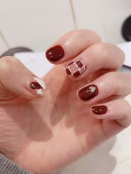 -天生爱美甲